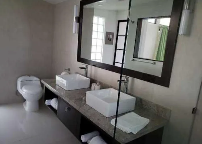 Laguna Arenal 3*