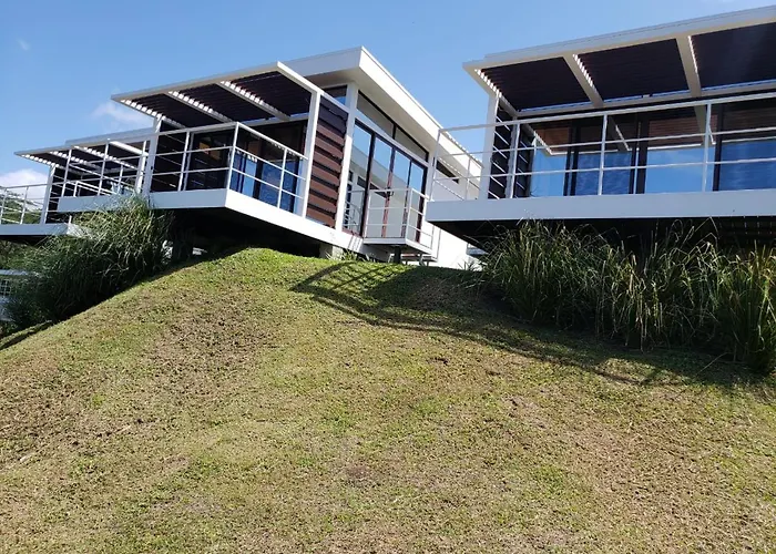 Laguna Arenal 3* Union