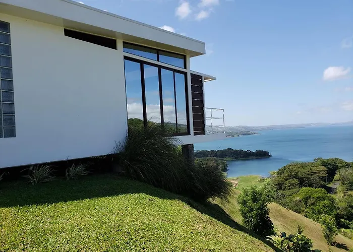 Laguna Arenal Hotel
